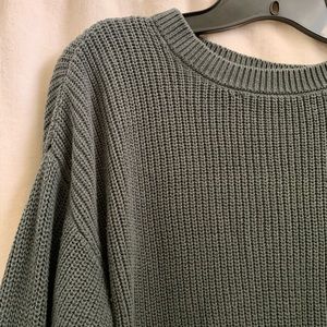 Forever 21 M crop sweater.